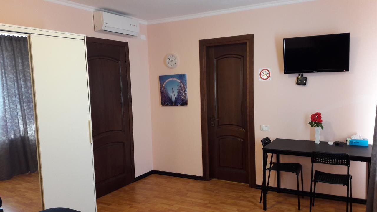 Vila Family Cricova Buitenkant foto